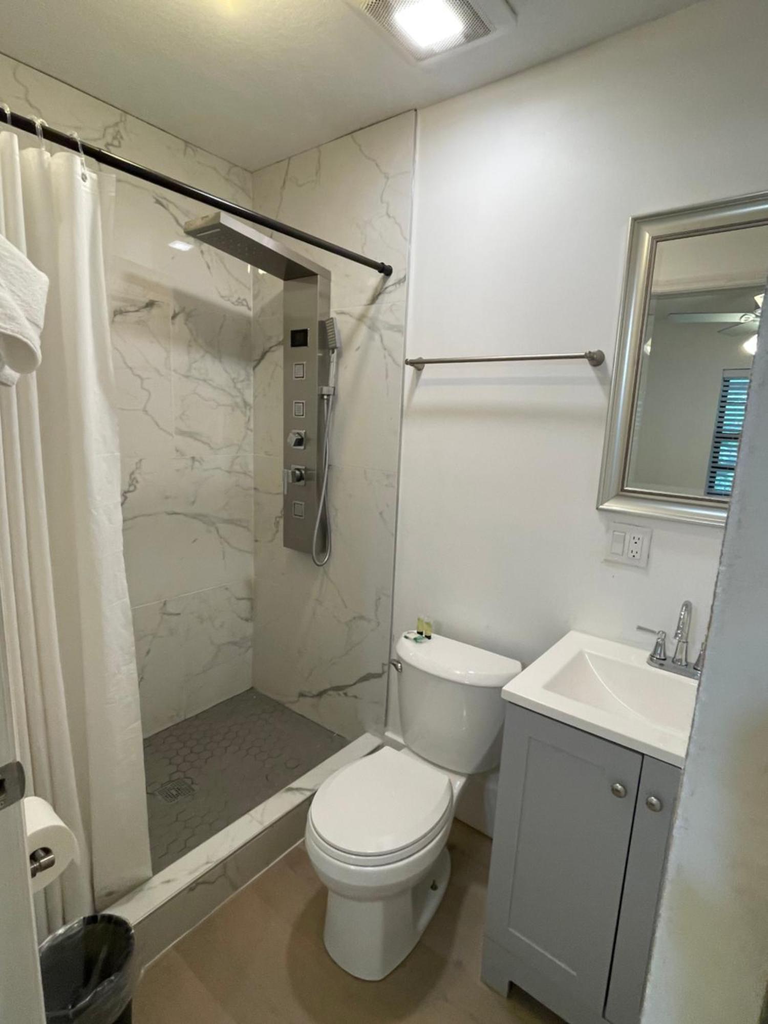 Cozy Downtown Apartments On Water Fort Lauderdale Ngoại thất bức ảnh